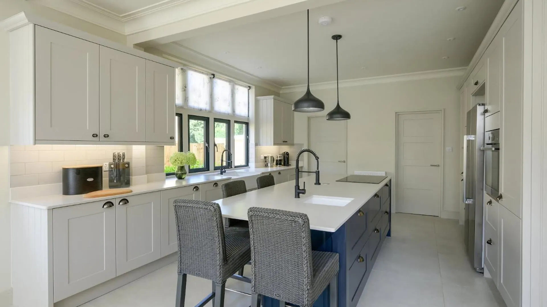 Luxurious Home In Cheltenham Private Parking GLOUCESTERSHIRE 0*,